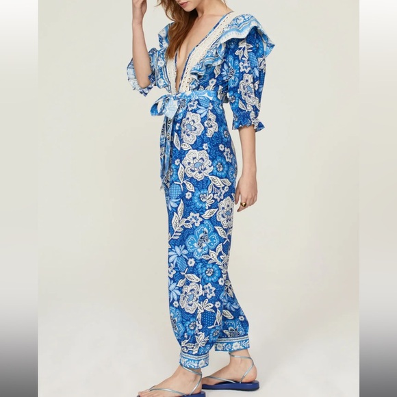 NWT Farm Rio Blue Floral Jumpsuit - Size Medium - Picture 2 of 7